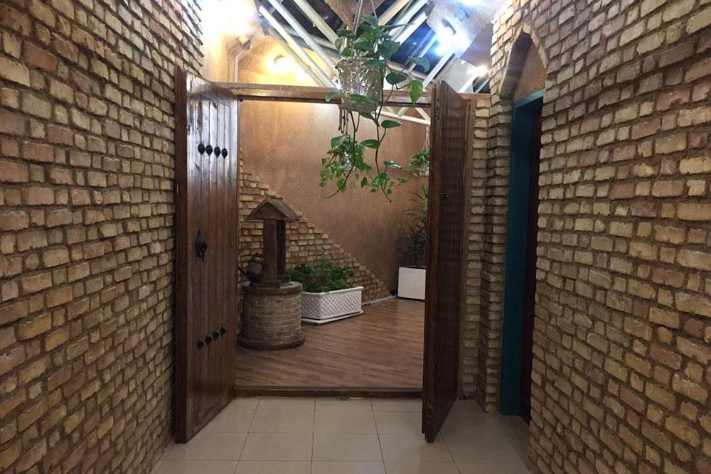 رستوران ناز خاتون هتل پارسیان آزادی خزر | علاءالدین تراول