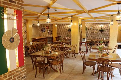 کافه رستوران فرانسیسکو هتل قصرطلایی مشهد | علاءالدین تراول