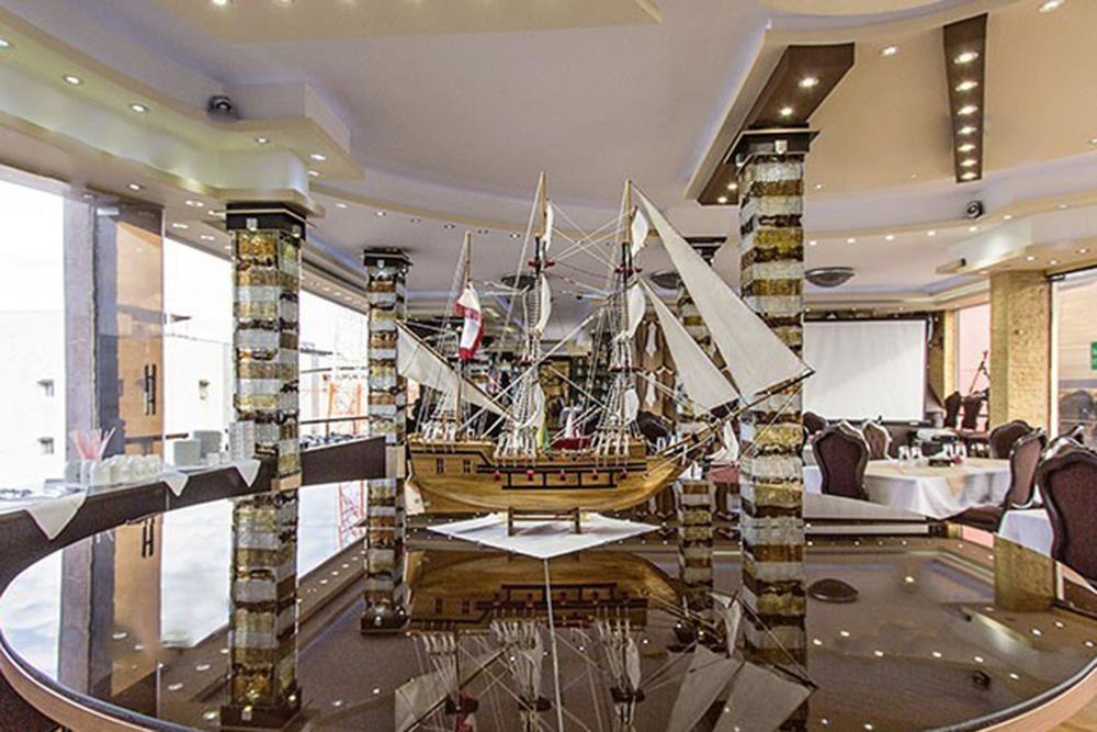 رستوران هتل شبستان رشت | علاءالدین تراول