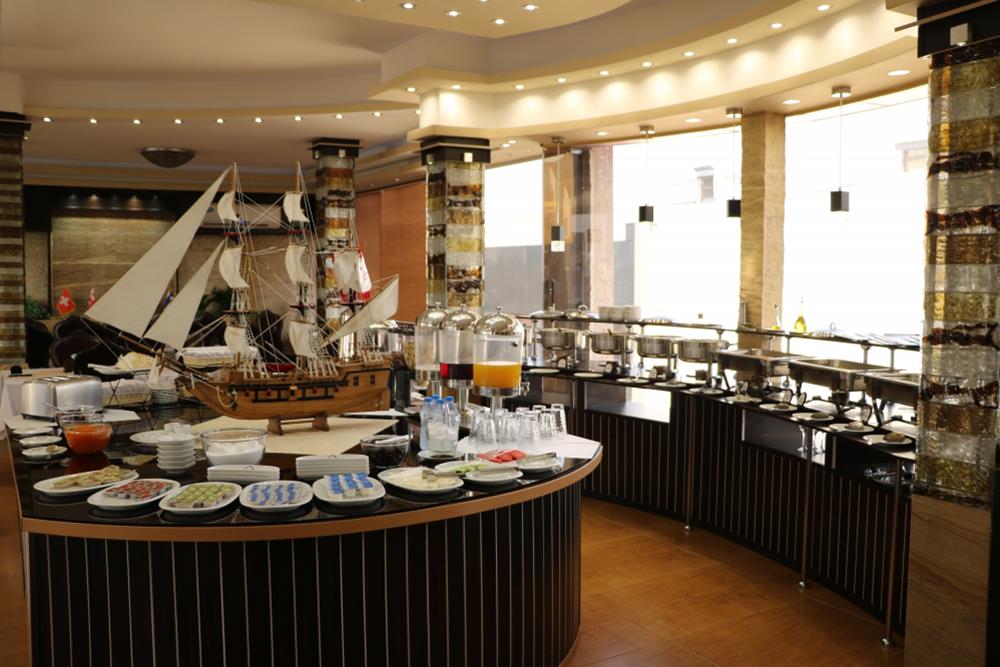 رستوران هتل شبستان رشت | علاءالدین تراول