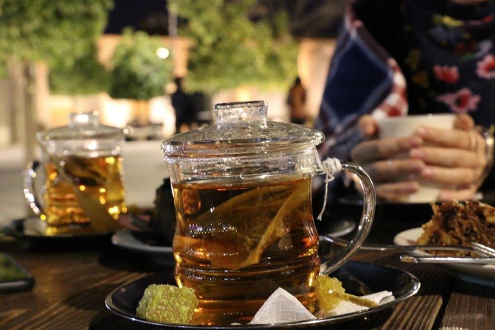 کافه رستوران ژولپ شیراز | علاءالدین تراول