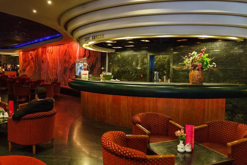 کافی شاپ هتل پارس شیراز | علاءالدین تراول