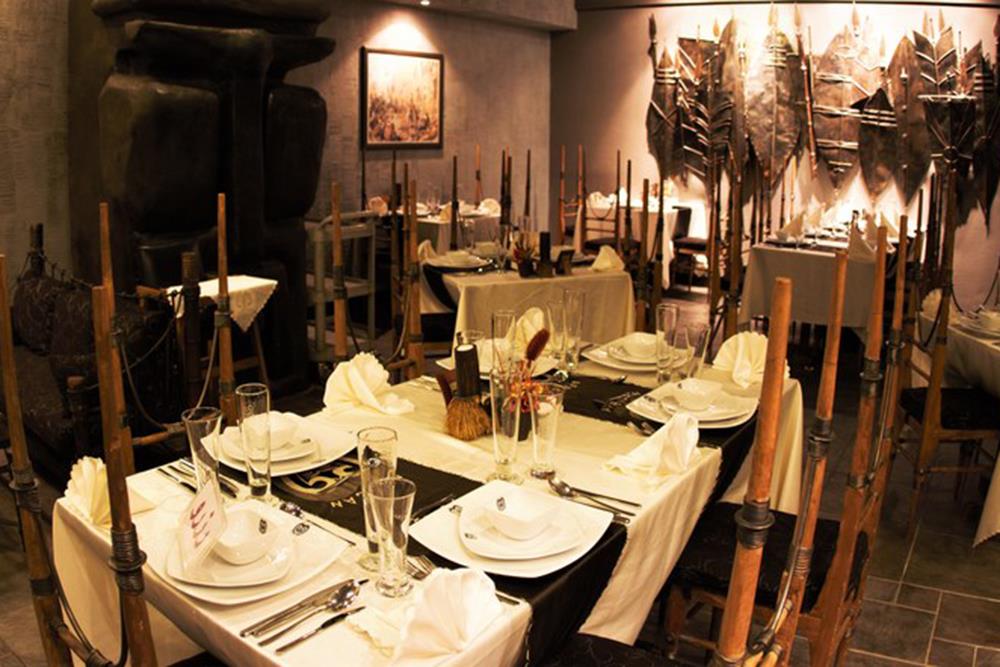 کافه رستوران ملل هتل پارس شیراز | علاءالدین تراول