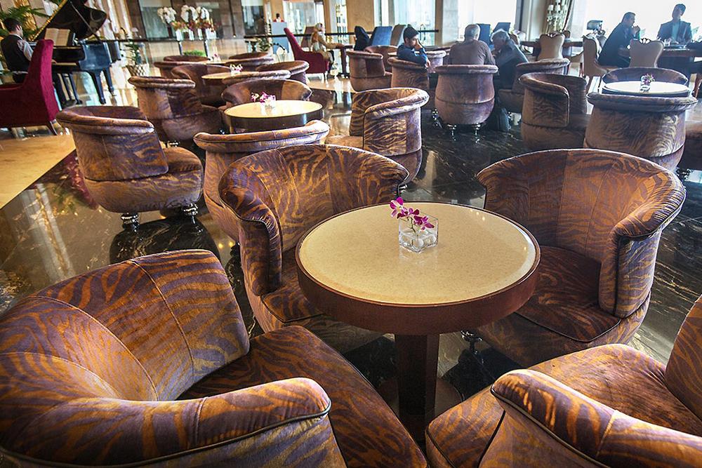 کافه سان ست هتل اسپیناس پالاس | علاءالدین تراول