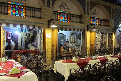 رستوران سنتی قصر عقیق تهران