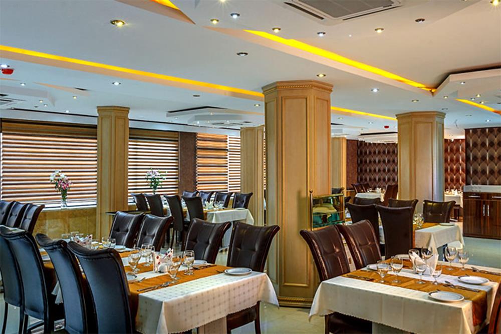 رستوران هتل آرامیس تهران | علاءالدین تراول