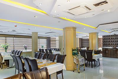 رستوران هتل آرامیس تهران