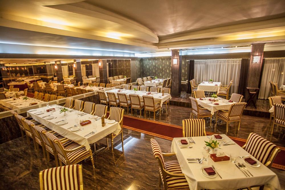 رستوران لاله هتل هویزه تهران | علاءالدین تراول