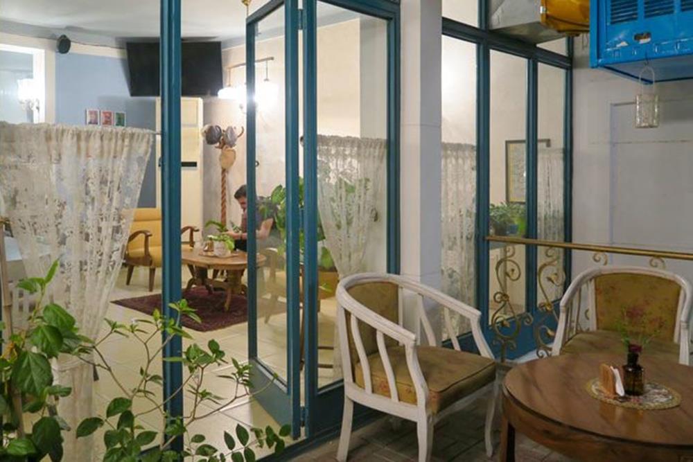 کافه کارفه تهران | علاءالدین تراول