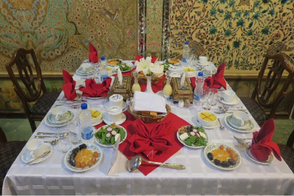 رستوران نمکدون هتل لاله تهران | علاءالدین تراول