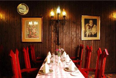 رستوران روتیسری هتل لاله تهران