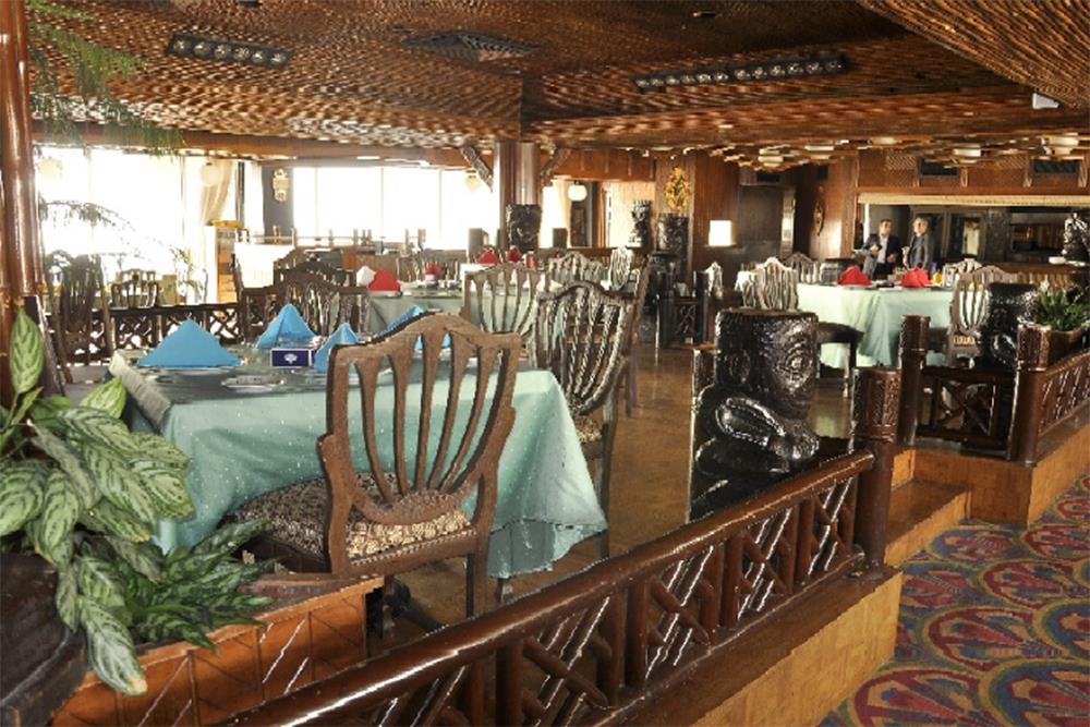 رستوران تیاره هتل لاله تهران | علاءالدین تراول