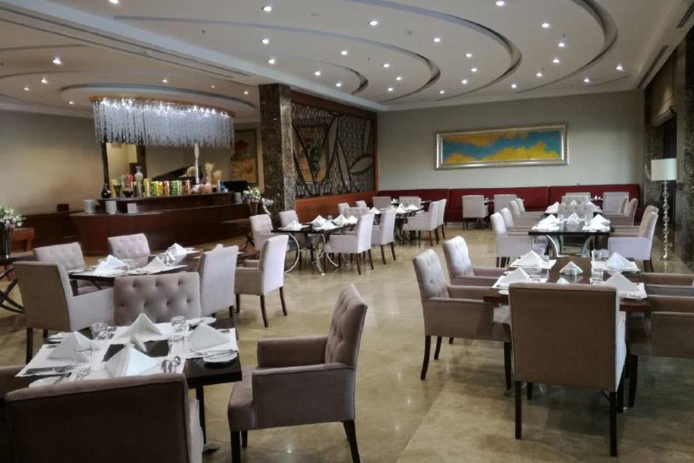 کافی شاپ بیروت هتل آنا ارومیه | علاءالدین تراول