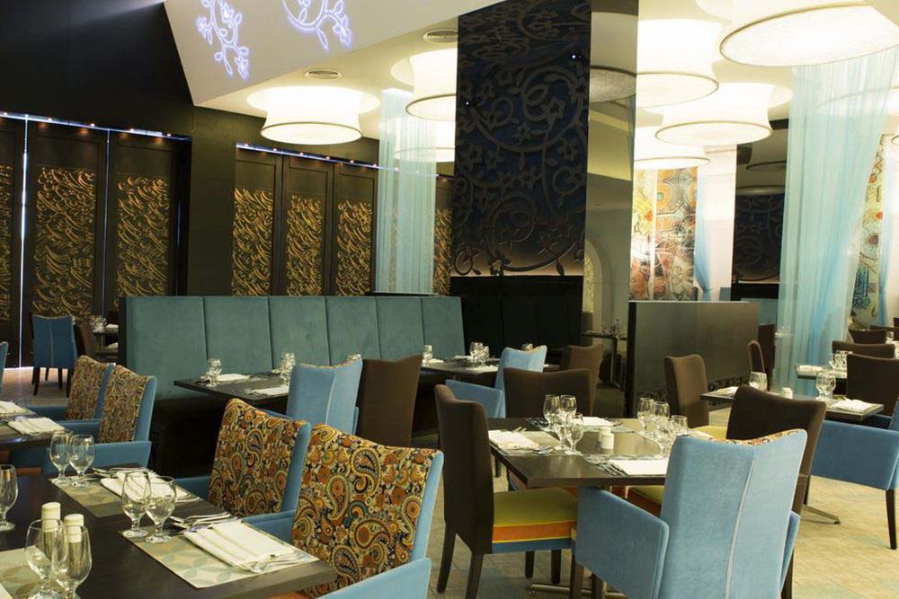 رستوران وادی هتل نووتل تهران | علاءالدین تراول