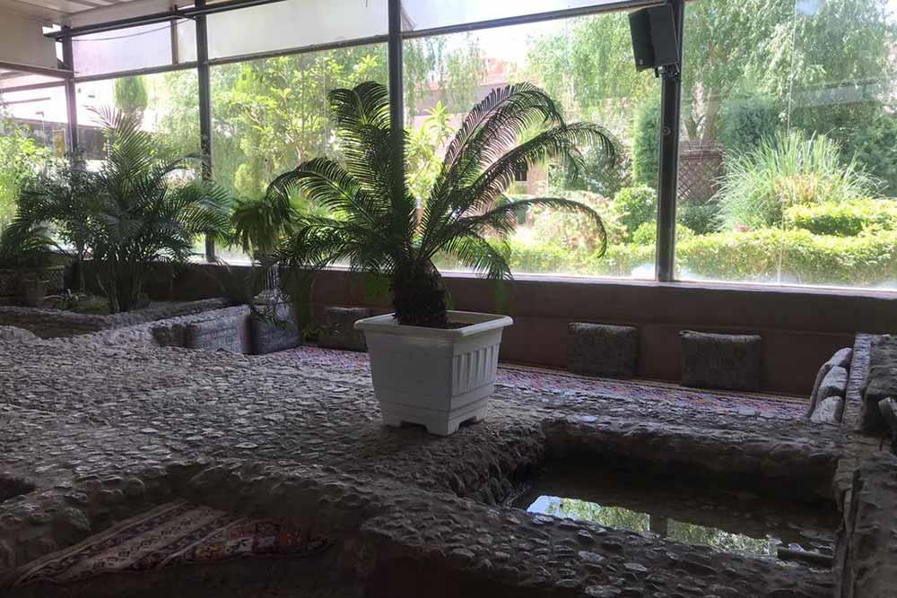 رستوران شاه نشین هتل راه و ما یزد | علاءالدین تراول