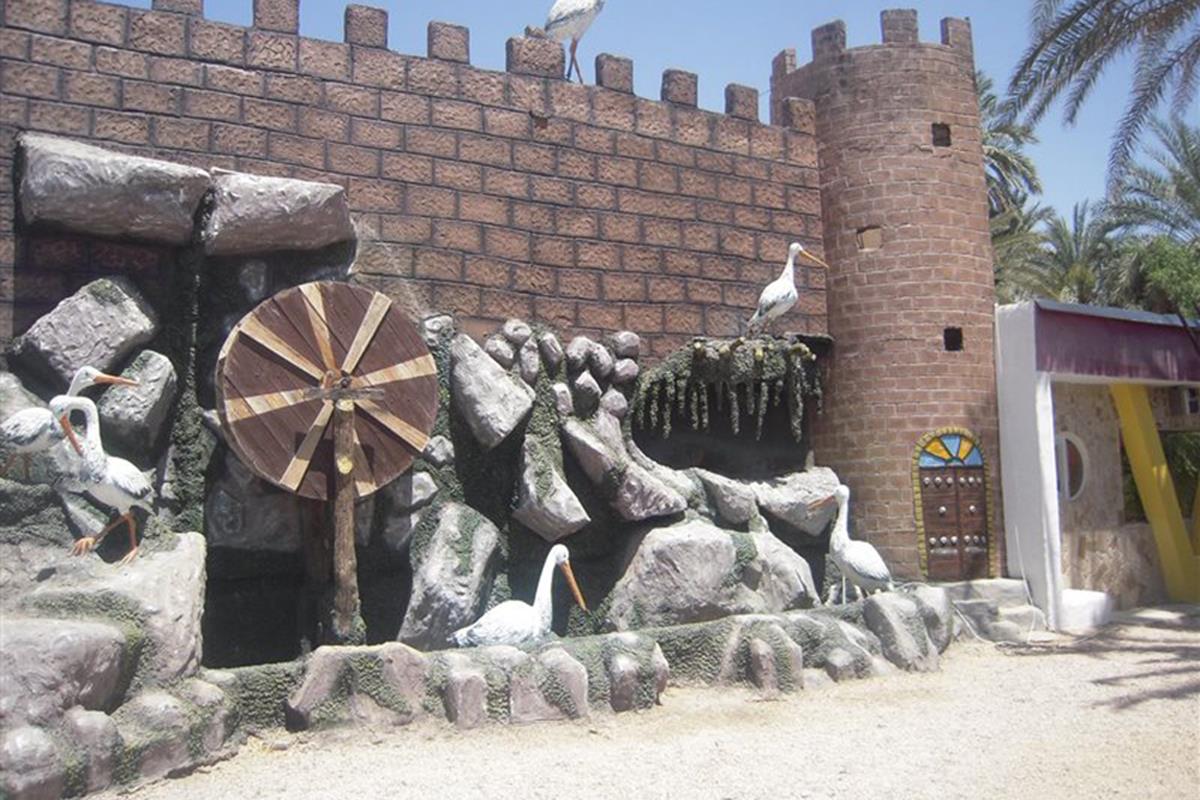 رستوران باغ مجنون طبس | علاءالدین تراول