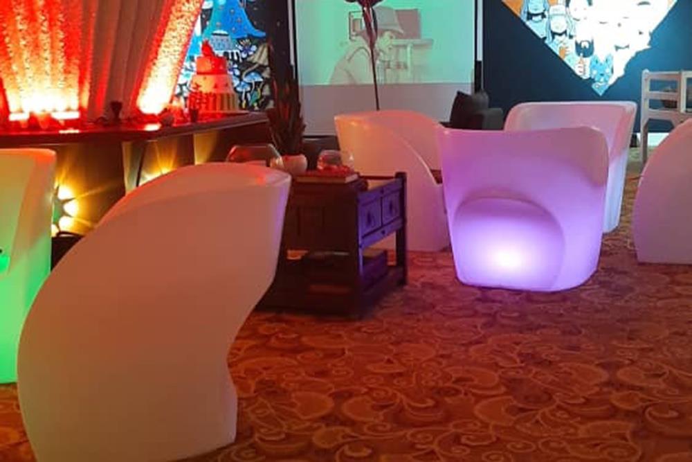 رستوران قارچ هتل شایان کیش | علاءالدین تراول