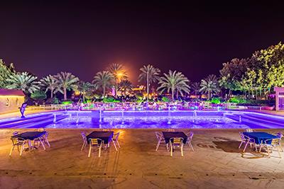 رستوران قارچ هتل شایان کیش