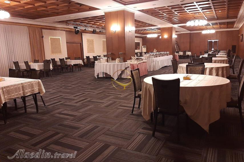 رستوران یاس هتل المپیک تهران | علاءالدین تراول