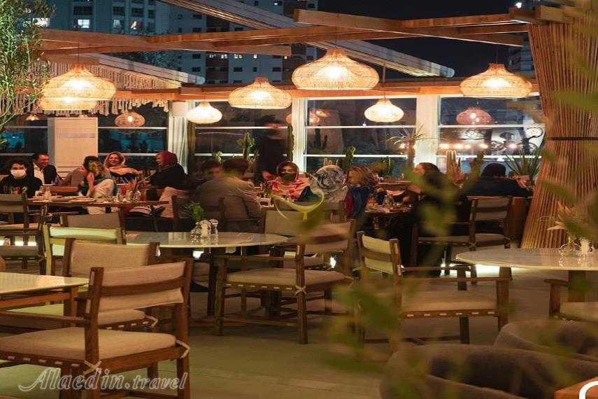 کافه رستوران آولی تهران | علاءالدین تراول