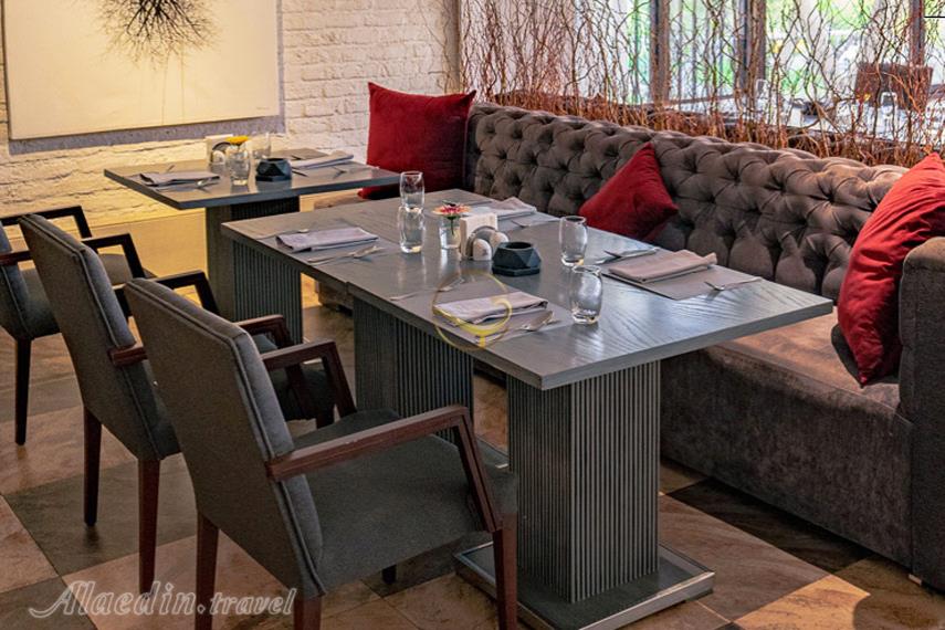 رستوران بلوار 126 هتل اسپیناس بلوار کشاورز | علاءالدین تراول