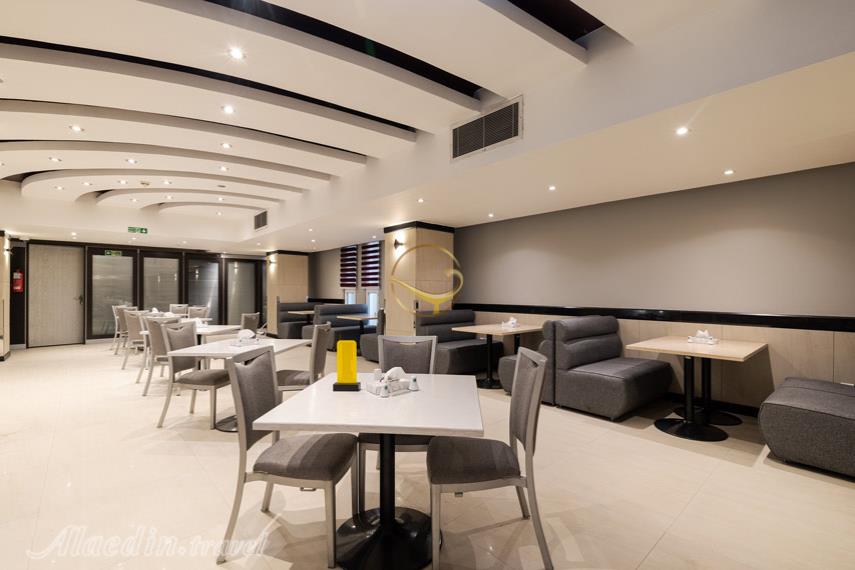 رستوران هتل بزرگ تهران | علاءالدین تراول