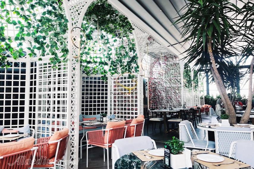 کافه رستوران پستو تهران | علاالدین تراول