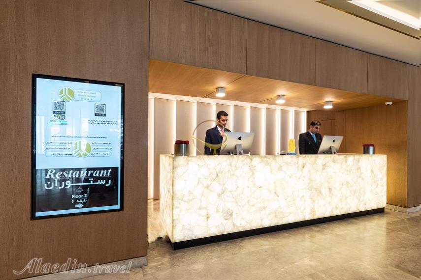 کافی شاپ هتل بزرگ تهران | علاءالدین تراول