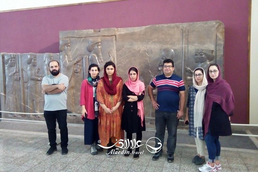 مرجان هوشیار تور لیدر