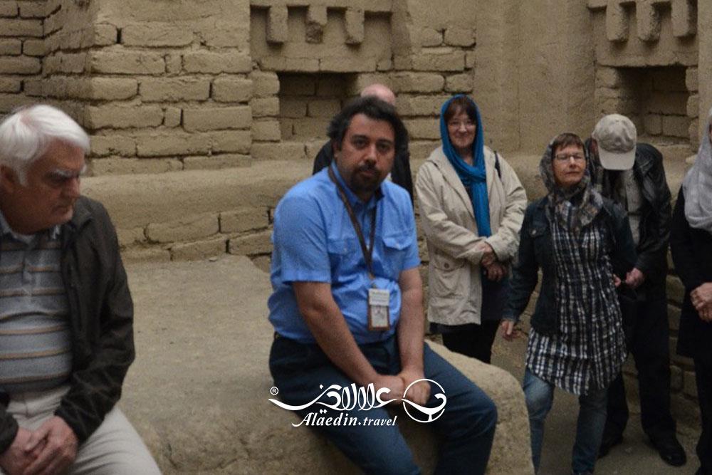 سید علی ( نوید ) کاشانی راهنمای آلمانی زبان