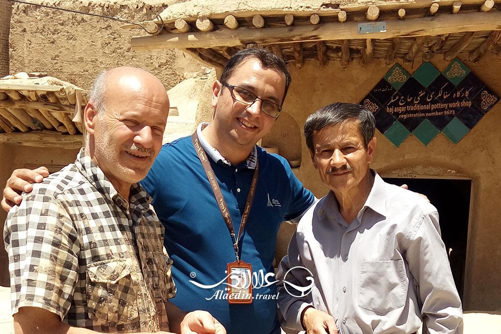 محمد سوزنچی راهنمای تور