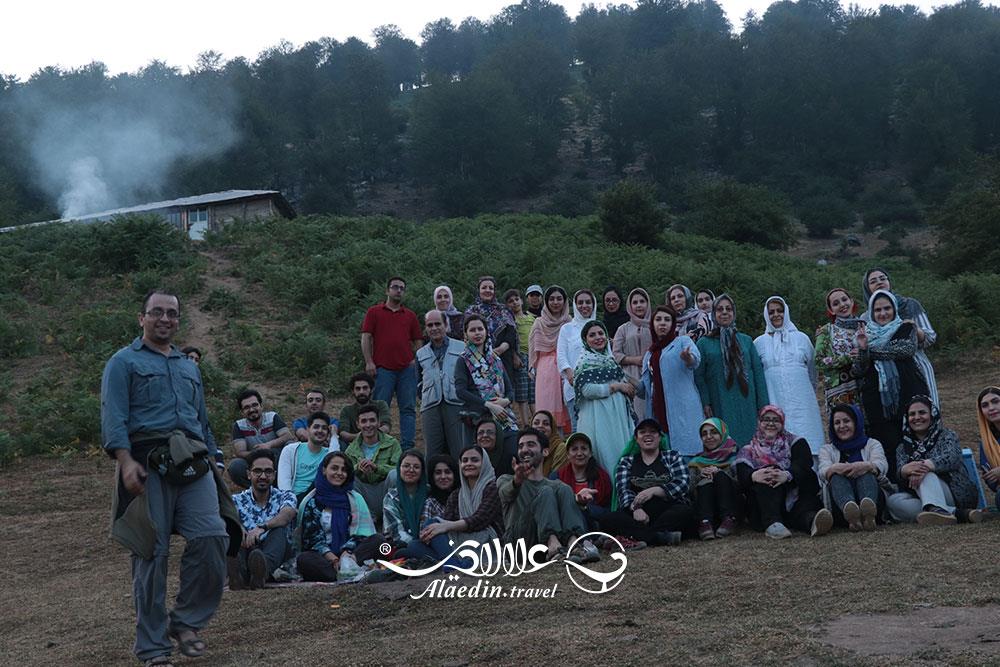 محمد سوزنچی راهنمای تور